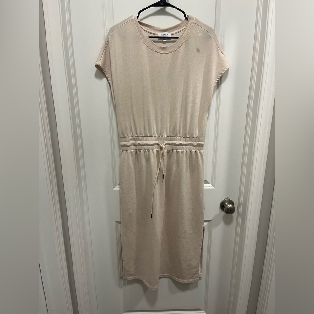 Evereve Cinched Waist Short Sleeve Dress In Light Beige Size Large